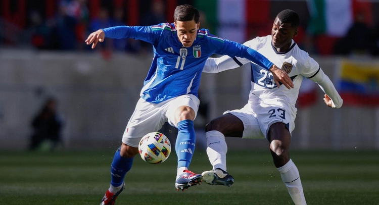 img of Ecuador sigue sin encontrar su juego e Italia lo superó por 2 goles