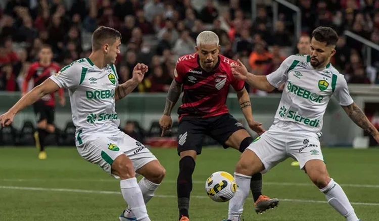 img of Athletico Paranaense empieza la liga siendo líder