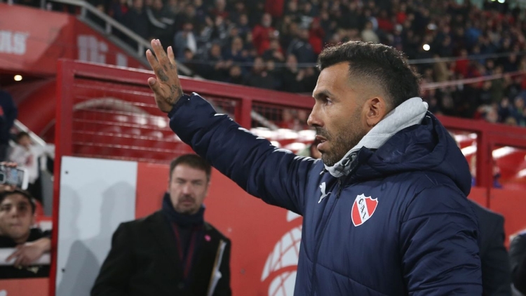 img of Carlos Tévez no pasa buen momento en Independiente de Avellaneda